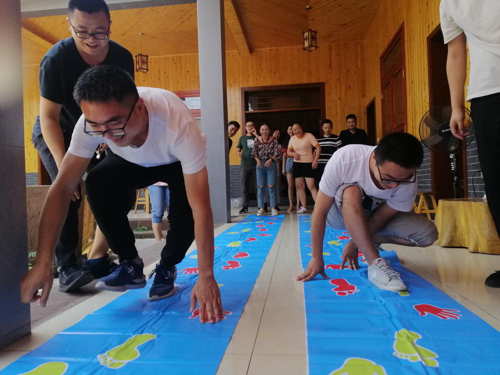 �����l(f��)չ��˾�����w�������������ġ������l(f��)չ��˾�_չ����Ȥζ���